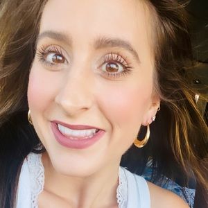 Meet your Posher, Melanie